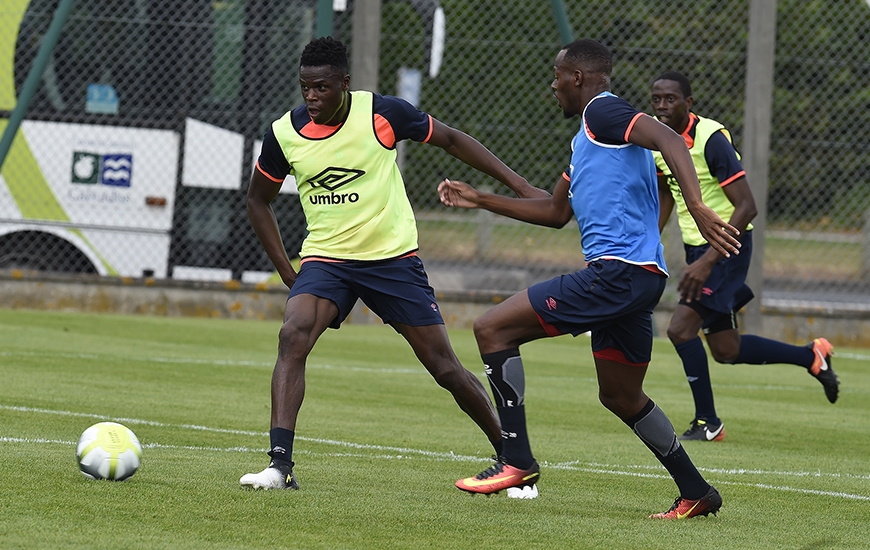 Reprise - Matchs Amicaux 2017/2018 - Page 2 Genevois-bazile