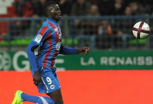 NIANG241111.jpg