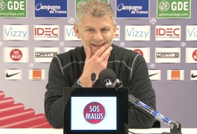 Patrice Garande lors de la conférence de presse avant SM Caen - FC Metz.