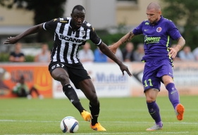 Vincent Bessat et les Caennais ont identifié la menace n°1 du côté angevin en la personne du colossal Cheikh N'Doye déjà auteur de trois buts et d'une passe décisive cette saison.