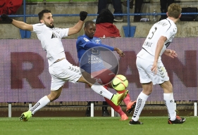 Rentré à la pause à la place de "JV" Makengo, Christian Kouakou, arrivé lors du dernier jour du mercato hivernal, a connu son baptême du feu sous le maillot "Bleu et Rouge".