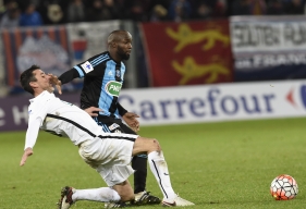 Malade pendant trois jours cette semaine, un virus qui l'a affaibli en lui faisant perdre du poids, Lassane Diarra est incertain pour le déplacement à d'Ornano.
