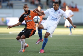 Au Moustoir, Youssef El Arabi signe sa quatrième réalisation en l'espace de six journées. L'international marocain finira le championnat avec 17 buts.
