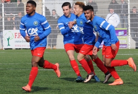 Après avoir éliminé le champion de France en titre au tour précédent, Jason Tré, Christopher Opéri, Owen Maes et Mohamed Ali Gueddar se rendront à Monaco en quart.