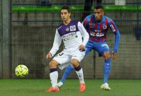 Annoncé un temps sur le départ du côté du FC Séville, Wissam Ben Yedder, auteur d'un coup franc direct lors de la première journée, conduira l'attaque toulousaine.