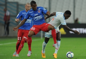 De retour dans le groupe caennais après une blessure au mollet qui l'a éloigné des terrains pendant deux semaines, Emmanuel Imorou postule à une place de titulaire.