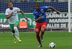 Indéboulonnable sur son flanc gauche, Emmanuel Imorou est le cinquième joueur de l'effectif de Patrice Garande à prolonger son contrat cette saison.