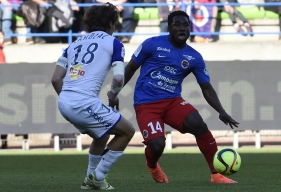 Pour sa deuxième titularisation consécutive, Jeff Louis n'a pas ménagé ses efforts à l'image de sa tête en première période passant à quelques centimètres des cages corses.