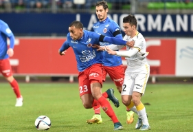 Soir de retrouvailles pour Ronny Rodelin, auteur de trois buts lors de ses trois dernières sorties, qui retrouve son ancien club : le LOSC qui l'a prêté au Stade Malherbe.