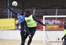 Après avoir connu toutes les sélections de jeunes avec le maillot "Bleu" ; des U16 aux U19, Yann Karamoh et Jean-Victor Makengo vont découvrir les Espoirs.