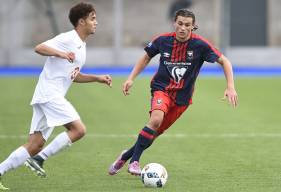 D'une frappe au premier poteau à l'angle de la surface de réparation, Mathéo Remars a offert la qualification aux U19 du Stade Malherbe. ©Photo d'archives