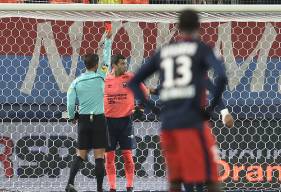 N'ayant écopé que d'un match de suspension suite à son expulsion contre Lille, Rémy Vercoutre retrouvera ses cages contre Marseille.