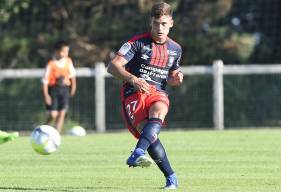 Utilisé seulement lors des matches de préparation, Valentin Voisin (21 ans) va disputer la seconde partie de saison sous les couleurs de l'US Avranches.