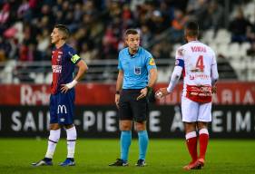 En cas de carton jaune lors des cinq prochains matchs du Stade Malherbe Caen, Fayçal Fajr devra purger un match de suspension