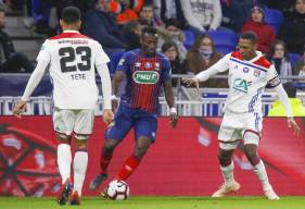 Après son but en 8e de finale, Casimir Ninga a réduit le score hier soir face aux lyonnais en 1/4 de la Coupe de France