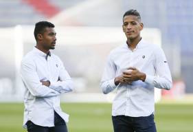 Yacine Bammou et Yoël Armougom se sont contentés d'un footing ce mardi matin et devraient retrouver le groupe dans la semaine