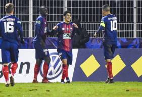 La joie de Jad Mouaddib, le jeune milieu de terrain a inscrit un but hier lors de sa première apparition avec le groupe professionnel