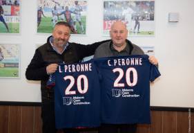 Loïc et Claude Peronne étaient présents samedi lors de la réception de l'AS Saint-Etienne pour officialiser cette prolongation