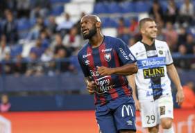 Auteur de deux buts depuis le début de saison, Baisama Sankoh fait partie de la sélection de joueurs pour le trophée du joueurs du mois Künkel