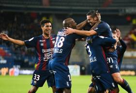 Jessy Pi a inscrit le second but du Stade Malherbe Caen d'un magnifique corner direct depuis la gauche du terrain à la 70e minute