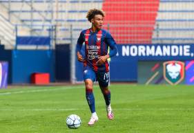Habitué des sélections jeunes, Alexis Beka Beka est convoqué pour la première fois avec l'Équipe de France U20