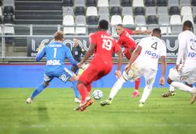 Yacine Bammou s'est procuré la meilleure occasion du Stade Malherbe Caen après une inspiration de Jessy Deminguet