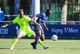 Azzeddine Toufiqui a touché beaucoup de ballons en première période, il était titulaire au milieu de terrain du SM Caen