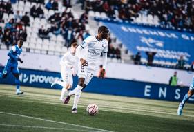 Solides au Stade des Alpes, Prince Oniangué et les Caennais n'ont pas encaissé de but face à Grenoble