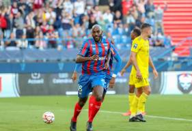 Jonathan Rivierez a inscrit son premier but en championnat avec le Stade Malherbe Caen en ouvrant le score 