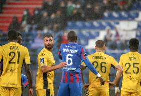 Prince Oniangué a fêté sa 100e sous les couleurs du Stade Malherbe Caen face à Valenciennes