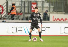 Hugo Vandermersch s'est montré très actif sur son côté droit mais n'a pas pu empêcher la défaite face à Dijon 