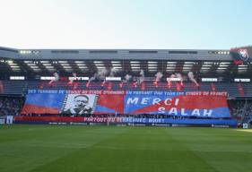 Le Malherbe Normandy Kop a rendu un vibrant hommage à Salah Boutamine avant la rencontre face à Amiens 