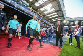 Gaël Angoula va arbitrer son douzième match de Ligue 2 BKT samedi soir face au Stade Lavallois