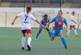 Les féminines du Stade Malherbe Caen affrontent la Croix Blanche d'Angers à Venoix dimanche après-midi