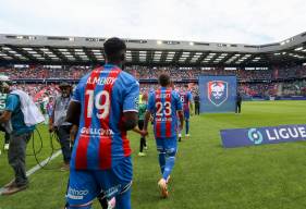 Le SM Caen aura fort à faire face au GF38 demain soir, seule équipe encore invaincue en Ligue 2 BKT