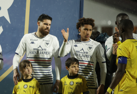 Le Stade Malherbe Caen a obtenu un succès précieux sur la pelouse du Pau Football Club (2-3)