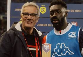 Meilleur buteur de Ligue 2 BKT, Alexandre Mendy a été élu joueur du mois de Novembre Künkel