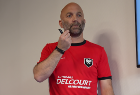Les retrouvailles, le petit déjeuner, le discours du coach ! Voici le programme de cette matinée de reprise