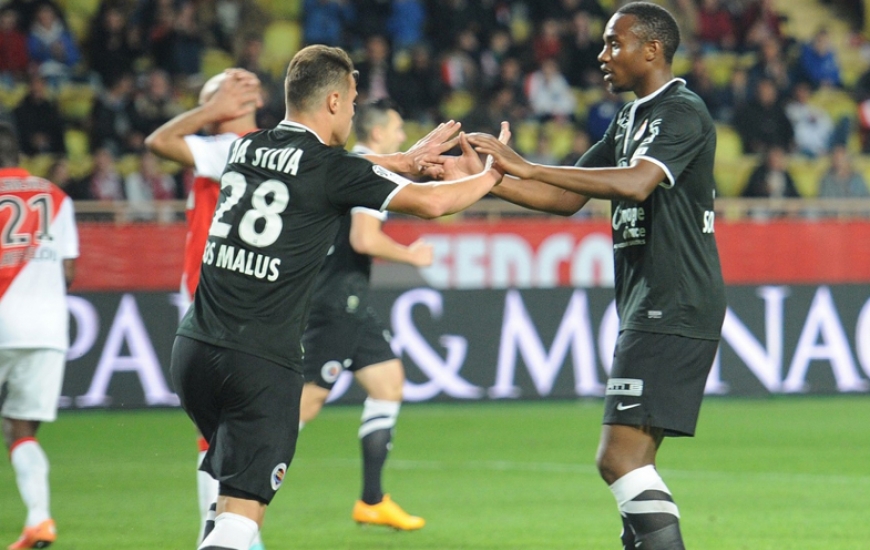 Fodé Koïta, auteur du premier but Caennais au match aller (2-2), et le défenseur Damien Da Silva.