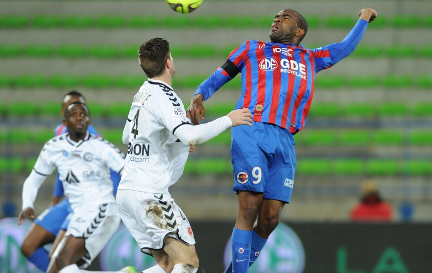 Bénéficiant d'une nouvelle chance à la pointe de l'attaque caennaise, Sloan Privat, buteur pour la première fois en L1 cette saison, a constitué un parfait point d'ancrage.