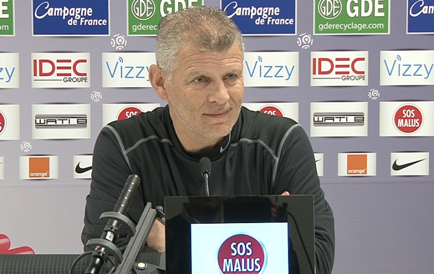 PATRICE GARANDE LORS DE LA CONFÉRENCE DE PRESSE AVANT LE MATCH SM CAEN - AS MONACO