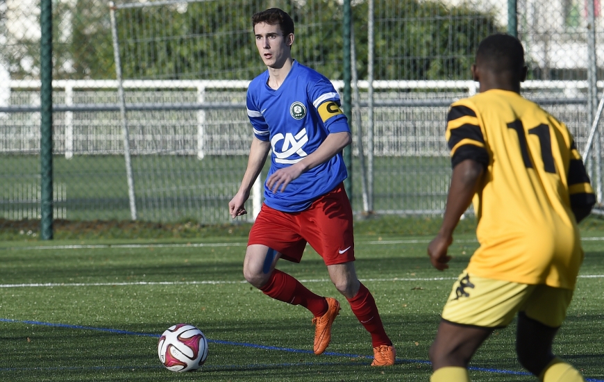 Pour se préparer à jouer sur gazon et non sur synthétique, les coéquipiers d'Amaury Legrand ont effectué toutes leurs séances, cette semaine, sur le stade de Venoix.