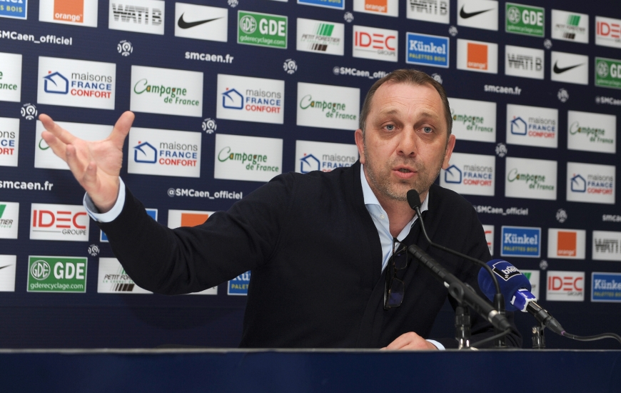 A l'heure où le Stade Malherbe s'apprête à investir entre 10 et 15 M€ pour l'amélioration de ses infrastructures, Xavier Gravelaine a décidé de placer les partenaires de Julien Féret devant leurs responsabilités.