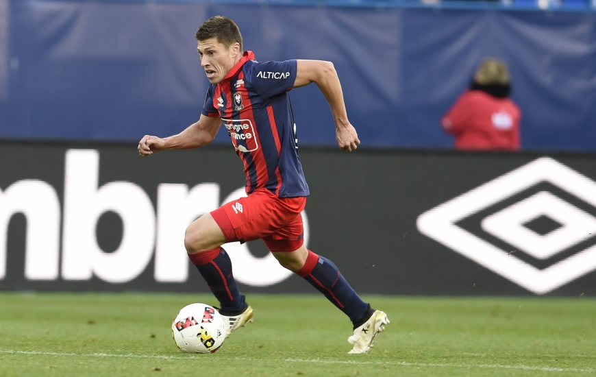 Absent trois semaines, Jonathan Delaplace - de retour à l'entraînement avec le groupe depuis lundi - pourrait retrouver à Lorient une place de titulaire dans le onze de départ caennais.