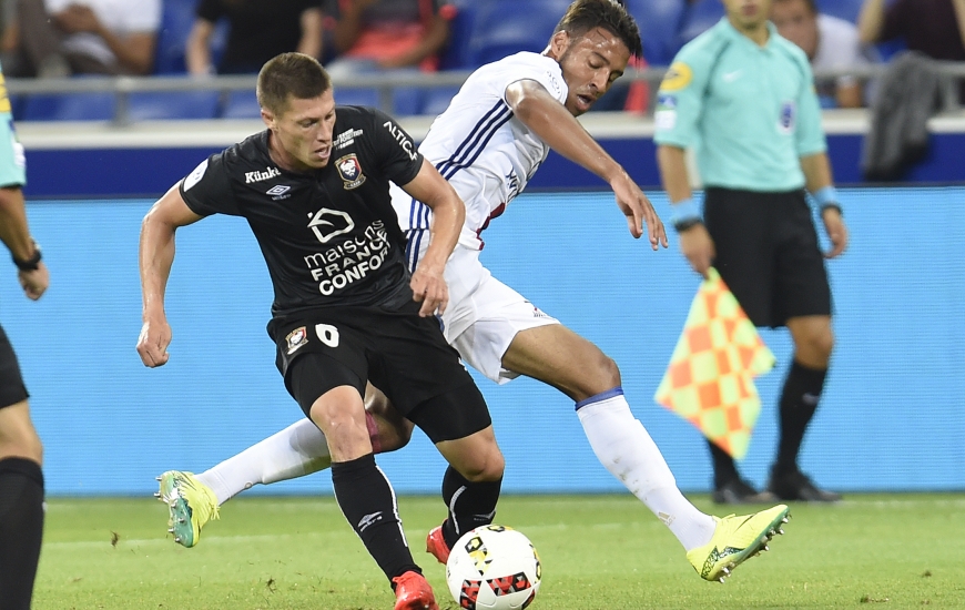 Tous les deux absents en Coupe de France le week-end dernier, Jonathan Delaplace et Corentin Tolisso effectuent leur retour dans les groupes caennais et lyonnais.
