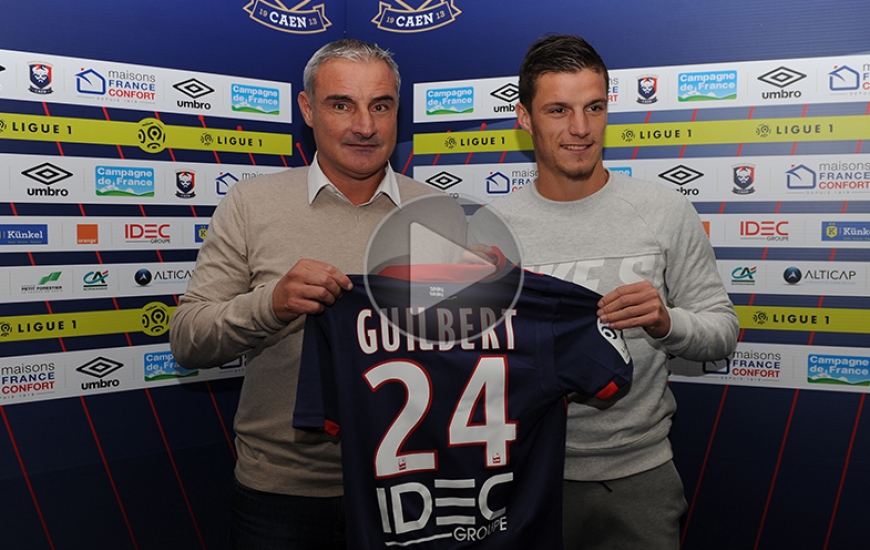 En revenant au Stade Malherbe, Frédéric Guilbert a retrouvé avec plaisir dans le vestiaire des "pros" ses anciens coéquipiers en U19 : Paul Reulet et Jordan Leborgne. 