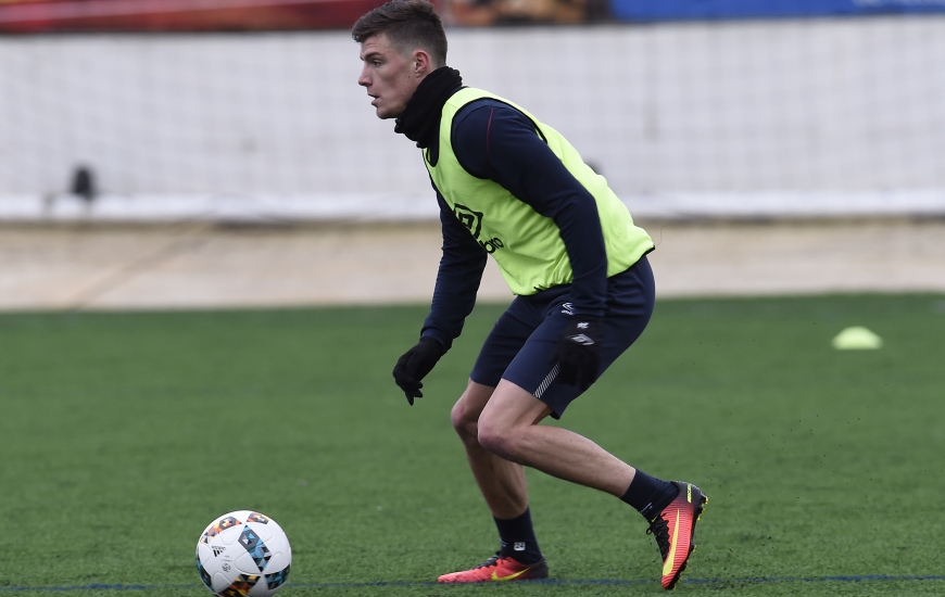 Absent face à Bordeaux, en vertu d'un accord écrit stipulant qu'il ne pouvait affronter le club auquel il appartient, Frédéric Guilbert effectue son retour dans le groupe.
