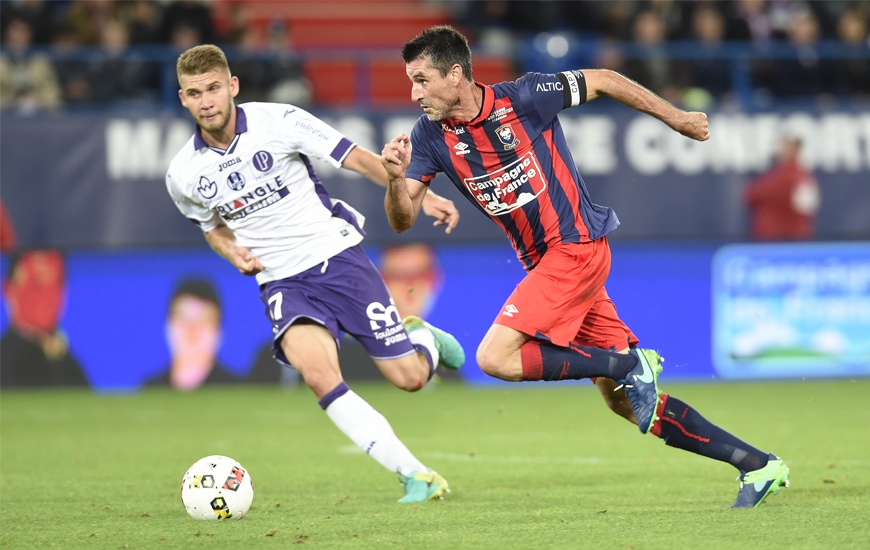 La confrontation entre le Téfécé d'Alexis Blin et le Stade Malherbe de Julien Féret - comptant pour la 36e journée de Ligue 1 - se déroulera samedi soir au Stadium. Coup d'envoi à 20 heures.