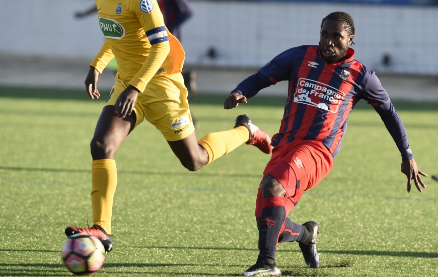 Double buteur et passeur décisif avec la réserve depuis le début de l'année 2017, Jeff Louis - blessé durant toute la phase aller - retrouve le groupe de Patrice Garande.
