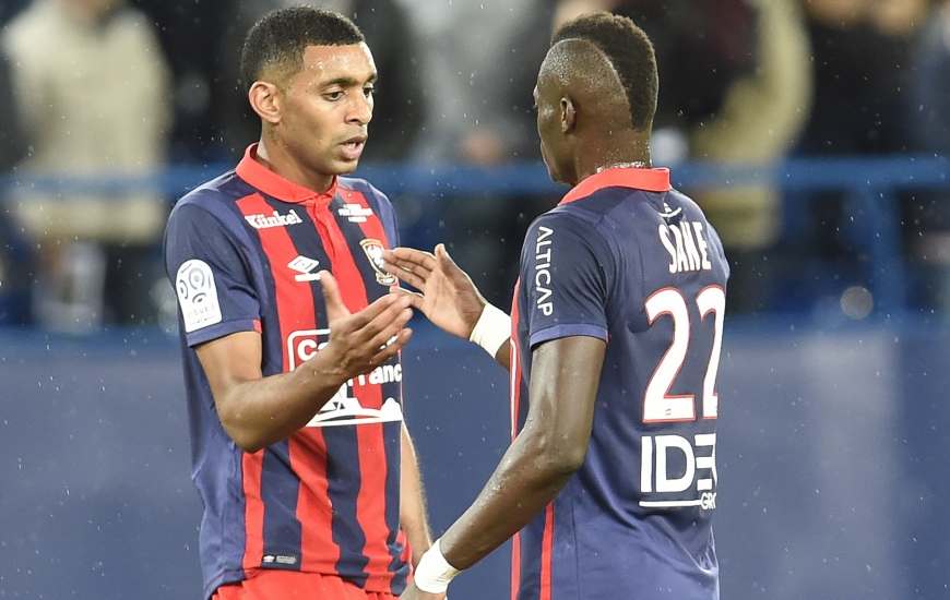 En l'absence d'Ivan Santini, suspendu pour le déplacement à Bastia, Ronny Rodelin et Pape Sané - au profil différent - peuvent tous les deux occuper le poste d'avant-centre.